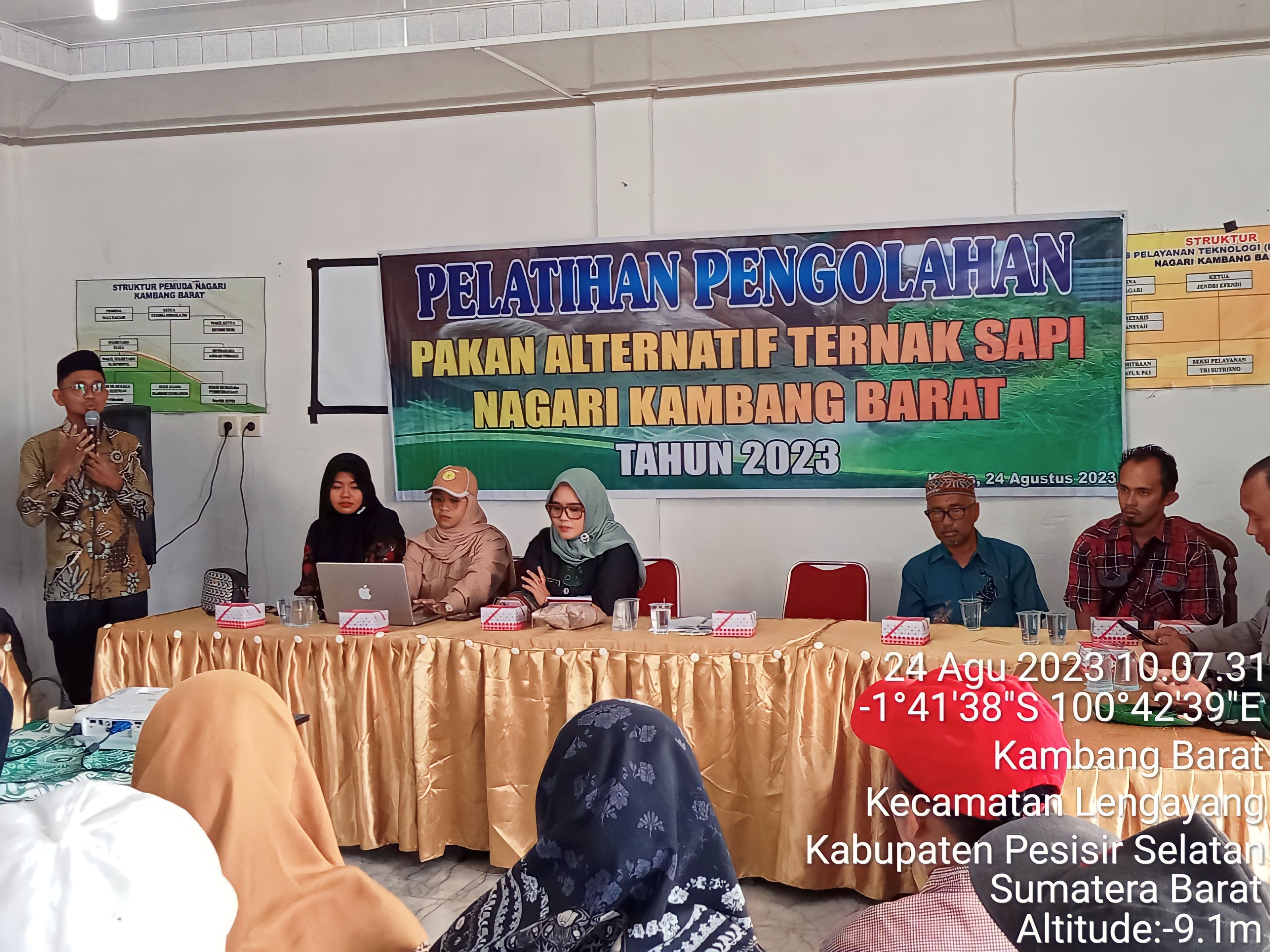 Tim Puskeswan Terpadu Sutera Menjadi Narasumber Pelatihan Pengoalahan Pakan Ternak Sapi