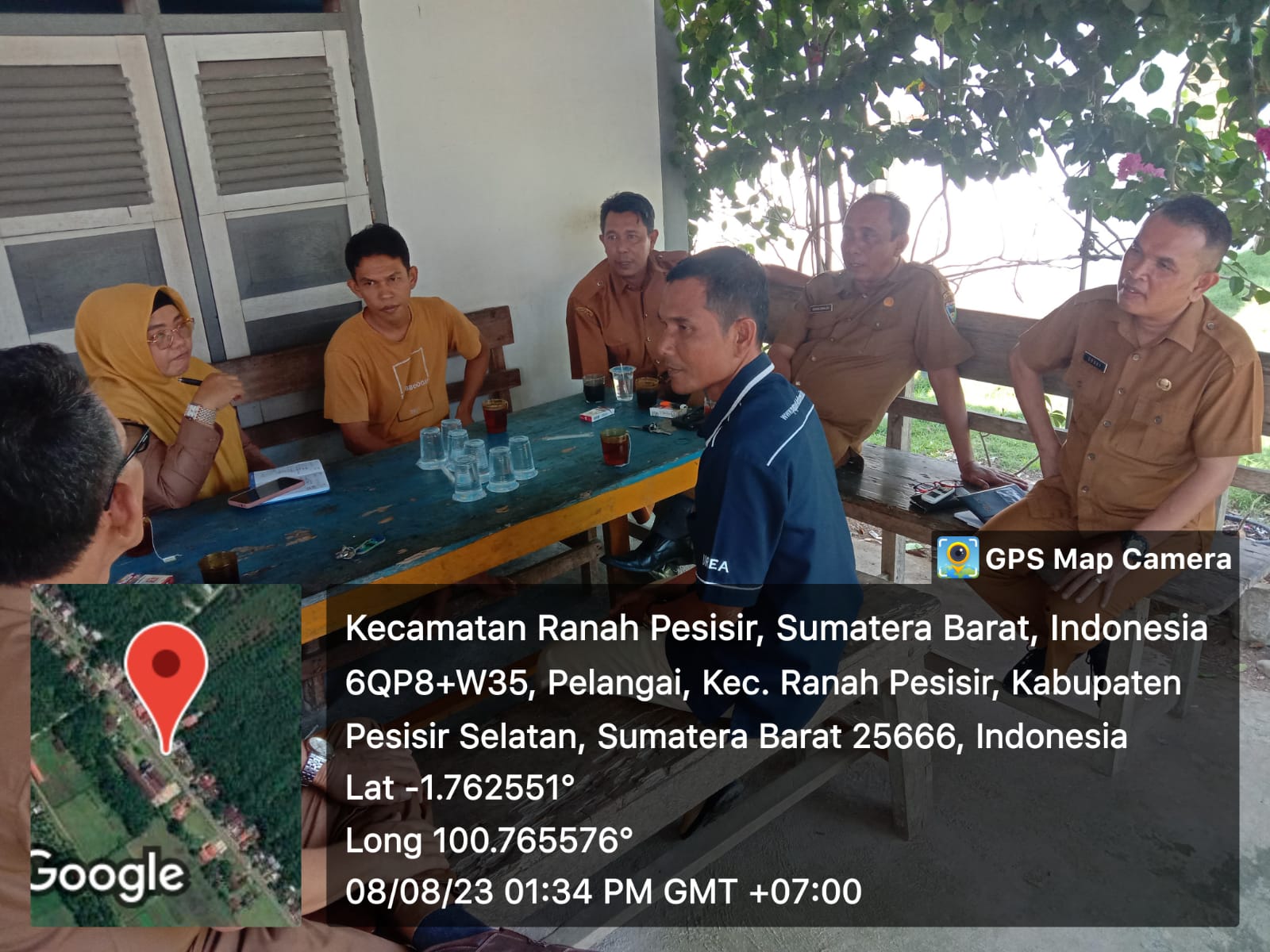 MENDAMPINGI KOMISI PENGAWAS PUPUK PESTISIDA KAB. PESISIR SELATAN KE KIOS KEC. RANAH PESISIR. 