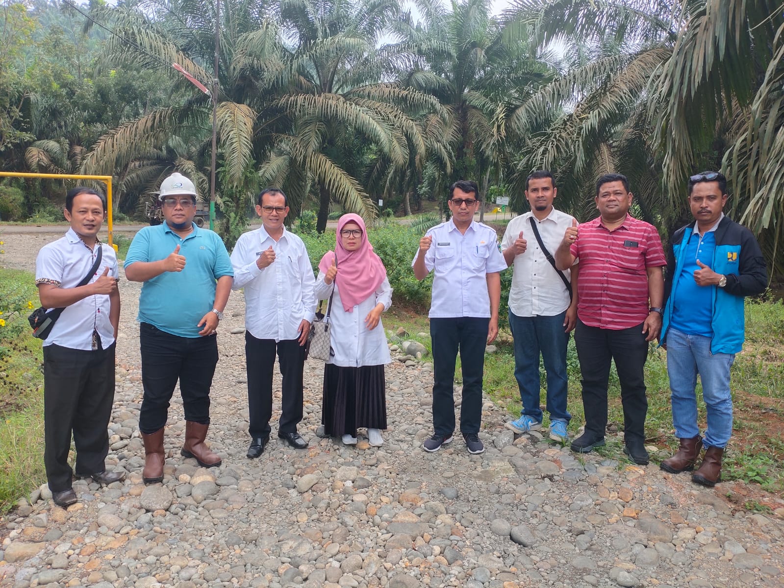 Bidang Perkebunan Bersama Dinas Penanaman Modal dan Pelayanan Satu Pintu Melakukan Pengawasan Perizi