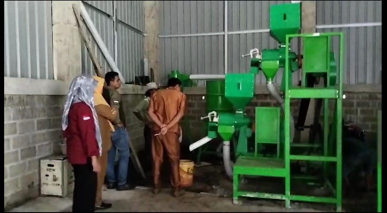 Pimpinan BPP Ranah Pesisir Mendampingi Running Tes RMU di Poktan Pincuran Anam Nagari Sungai Tunu