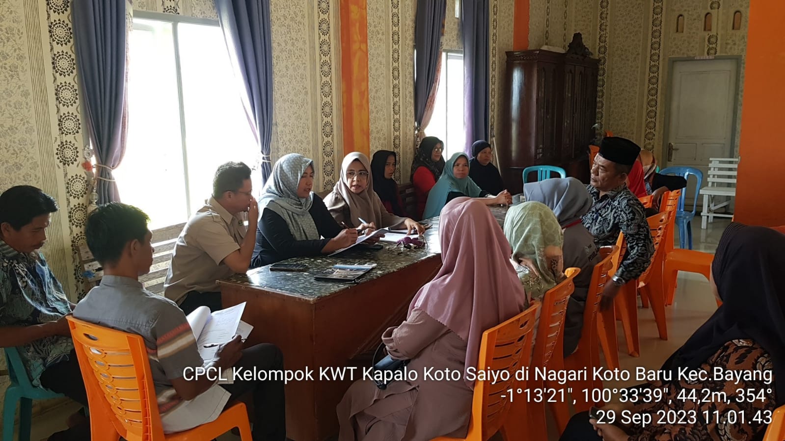 BIDANG PETERNAKAN MELAKUKAN CP/CL KELOMPOK PENERIMA BANTUAN UNGGAS DI NAGARI KOTO BARU KEC.BAYANG