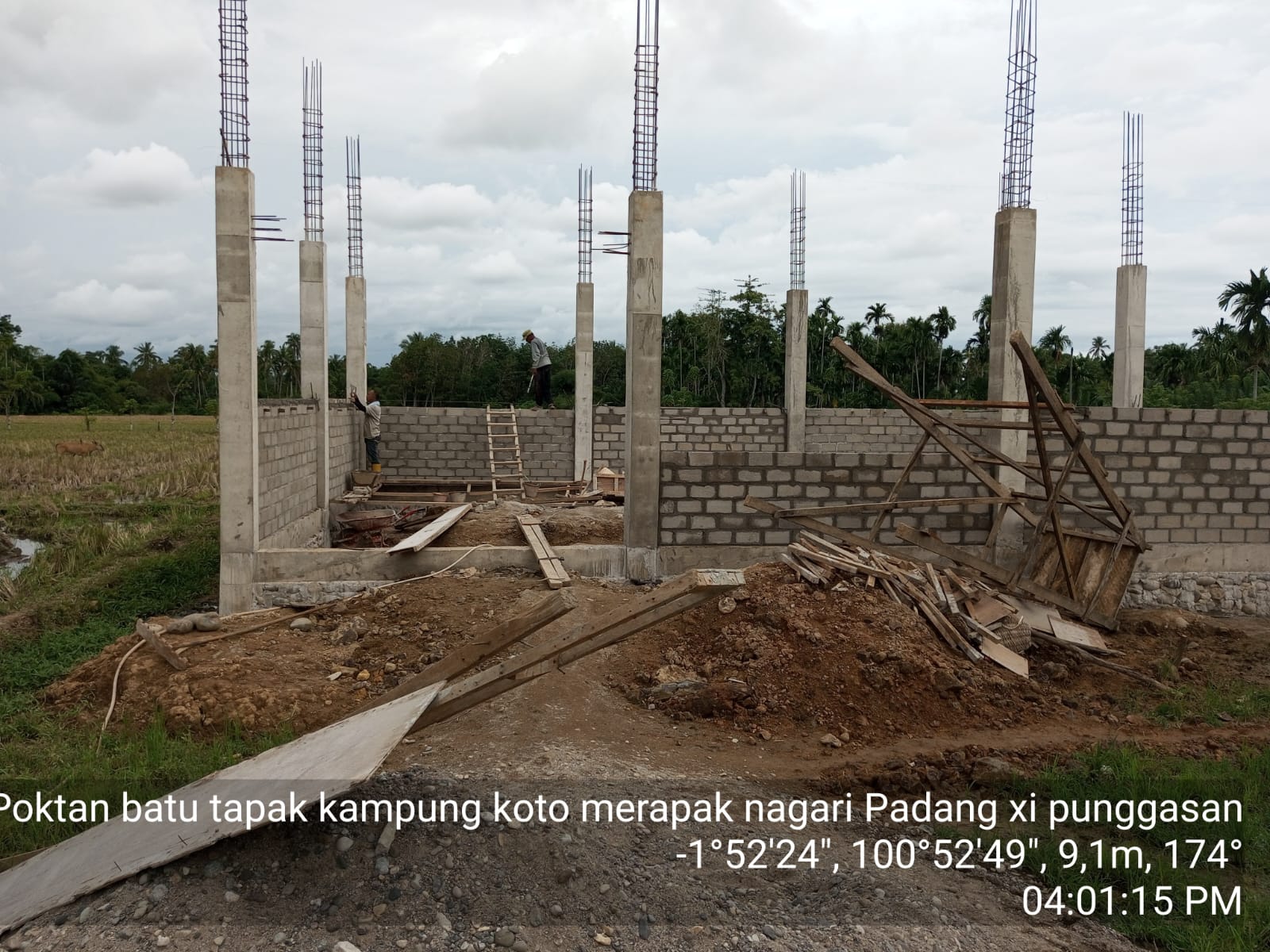 PEMBINAAN PEMBANGUNAN RMU DI KELOMPOK TANI BATU TAPAK KECAMATAN LINGGO SARI BAGANTI
