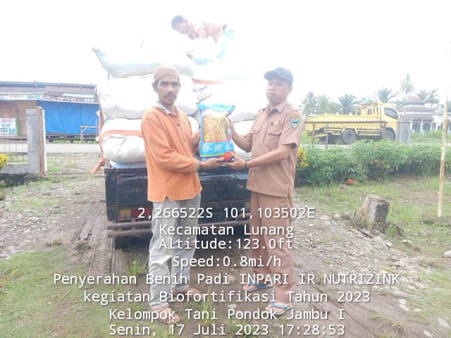 Pembagian bibit padi biofortifikasi tahun anggaran 2023
