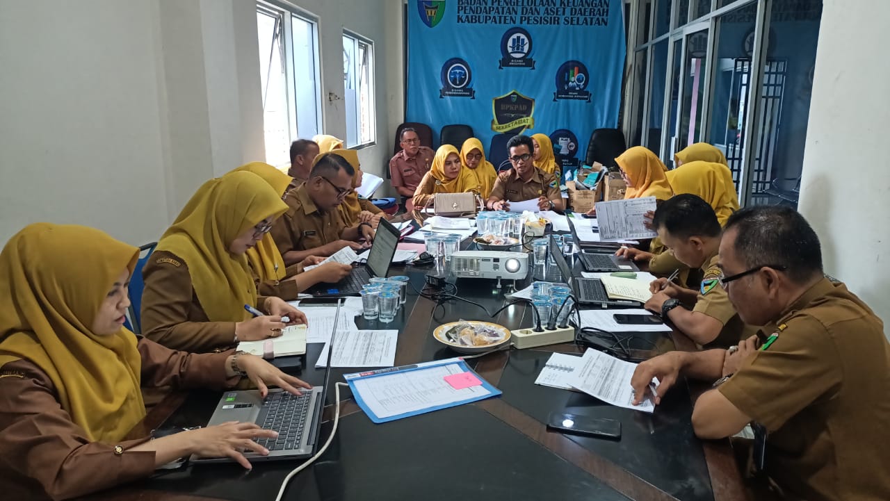 RAPAT PEMBAHASAN PERUBAHAN RKA-SKPD TA 2023 DINAS PERTANIAN KABUPATEN PESISIR SELATAN