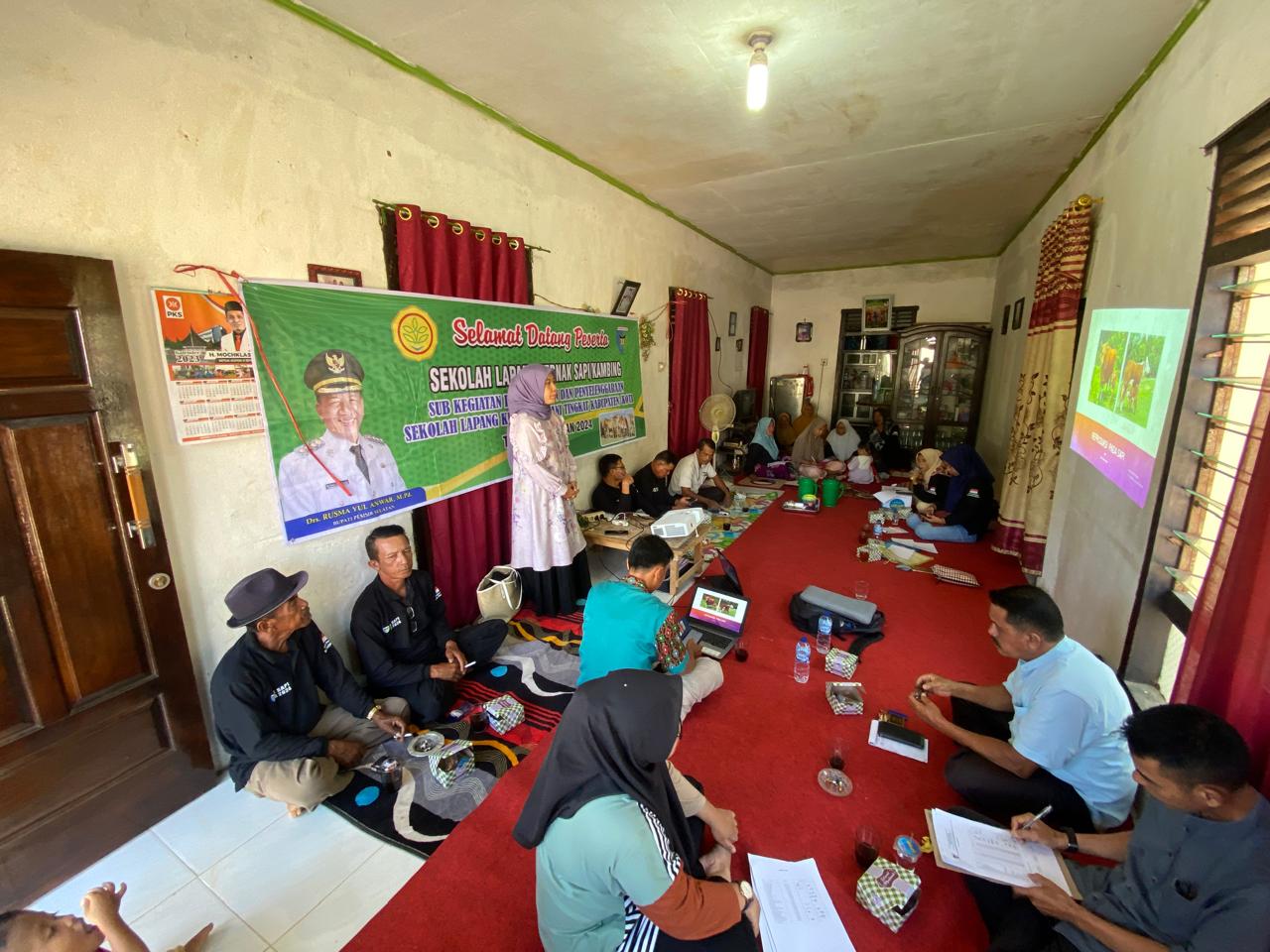 Sekolah lapang kelompok tani kandis saiyo di nagari muaro kandis punggasan kecamatan Linggo Sari Bag