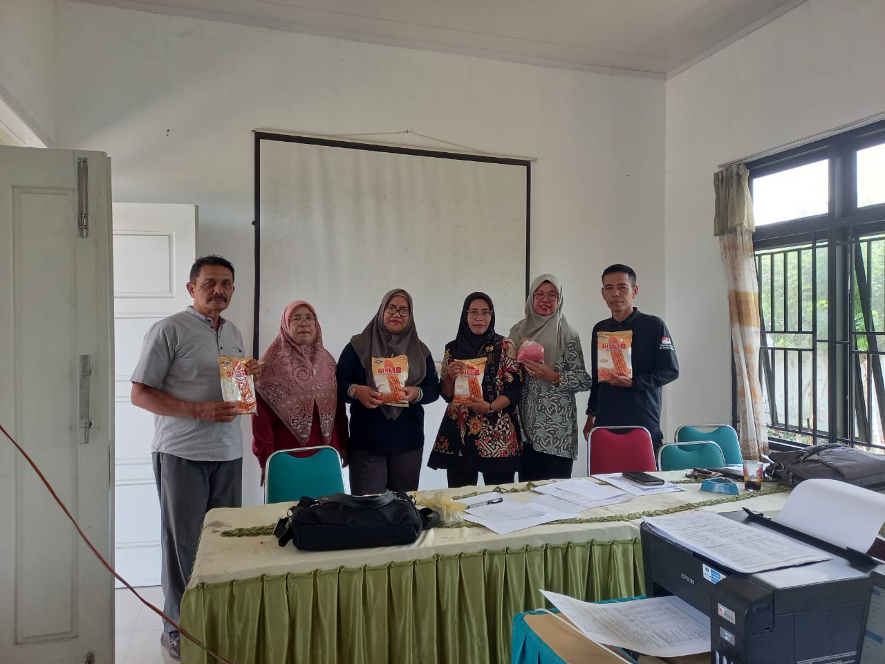 Pendistribusian Benih Jagung ke Kecamatan Linggo Sari Baganti