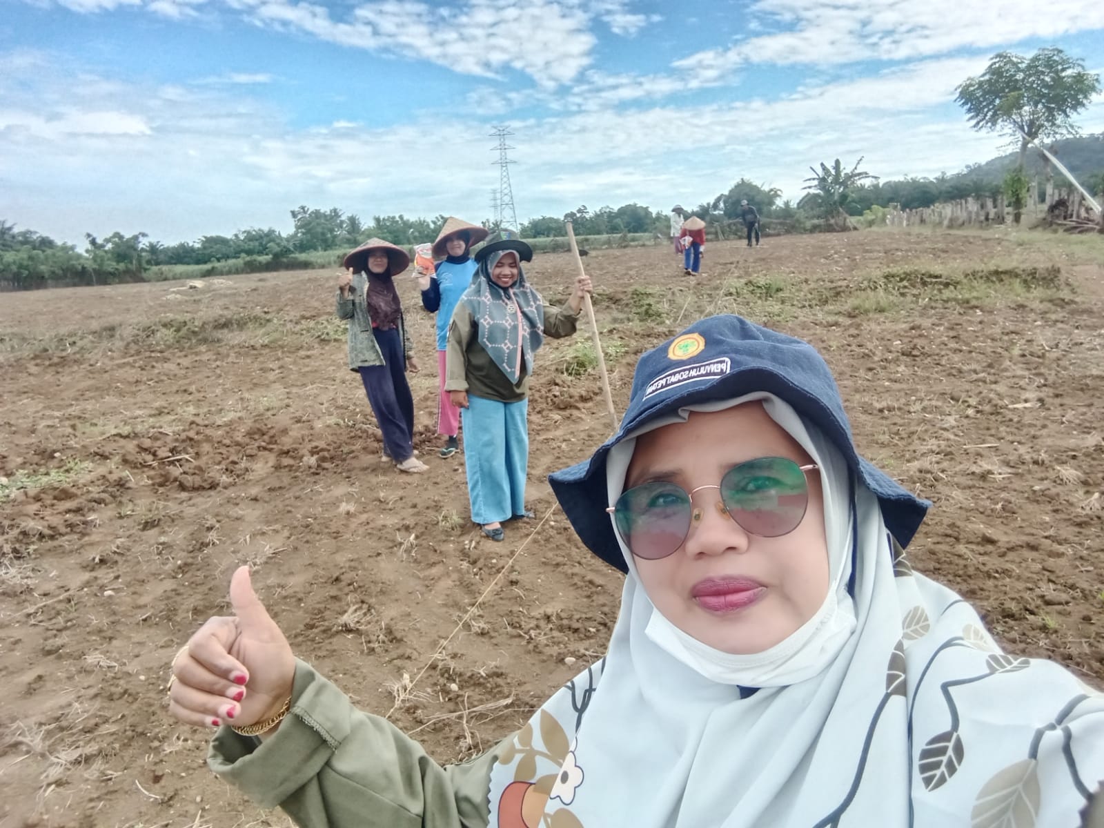 : PENGATURAN TANAM SESUAI DENGAN VARITAS MASING-MASING TANAMAN JAGUNG