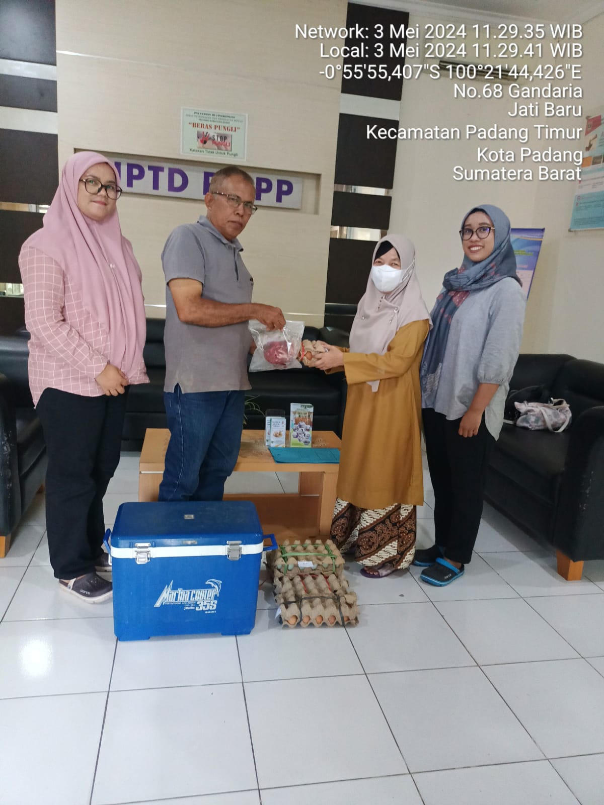 Distan Pesisir Selatan Melakukan Pengujian Laboratorium Sampel Pangan Asal Hewan